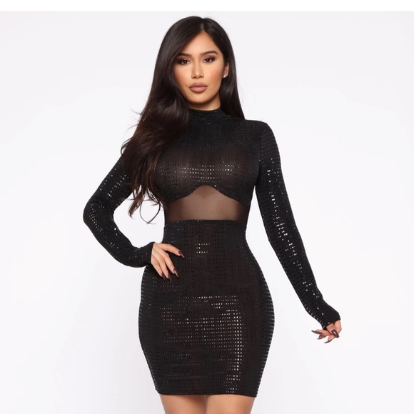 Hot and Ready for New Years Eve❣️ - Picture 1 of 3